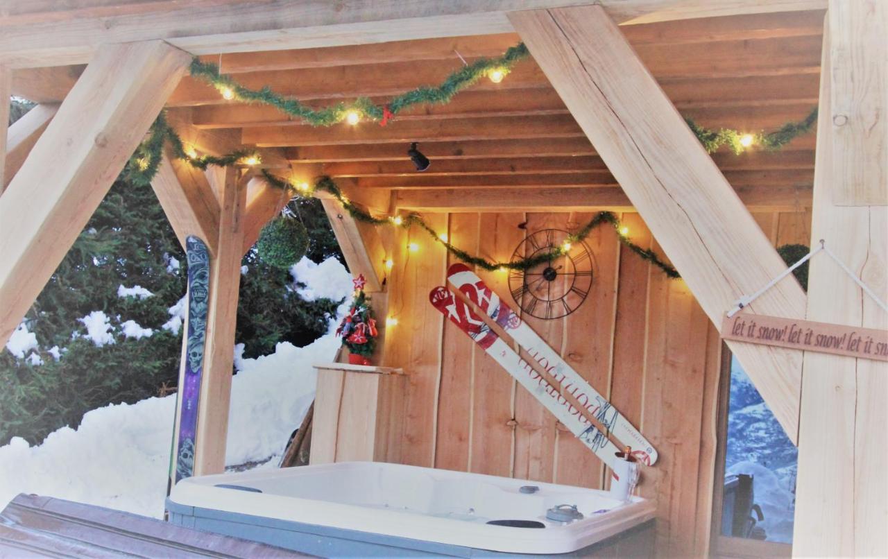Chalet Miravidi, Montchavin-La Plagne, Jacuzzi & Sauna Exterior foto