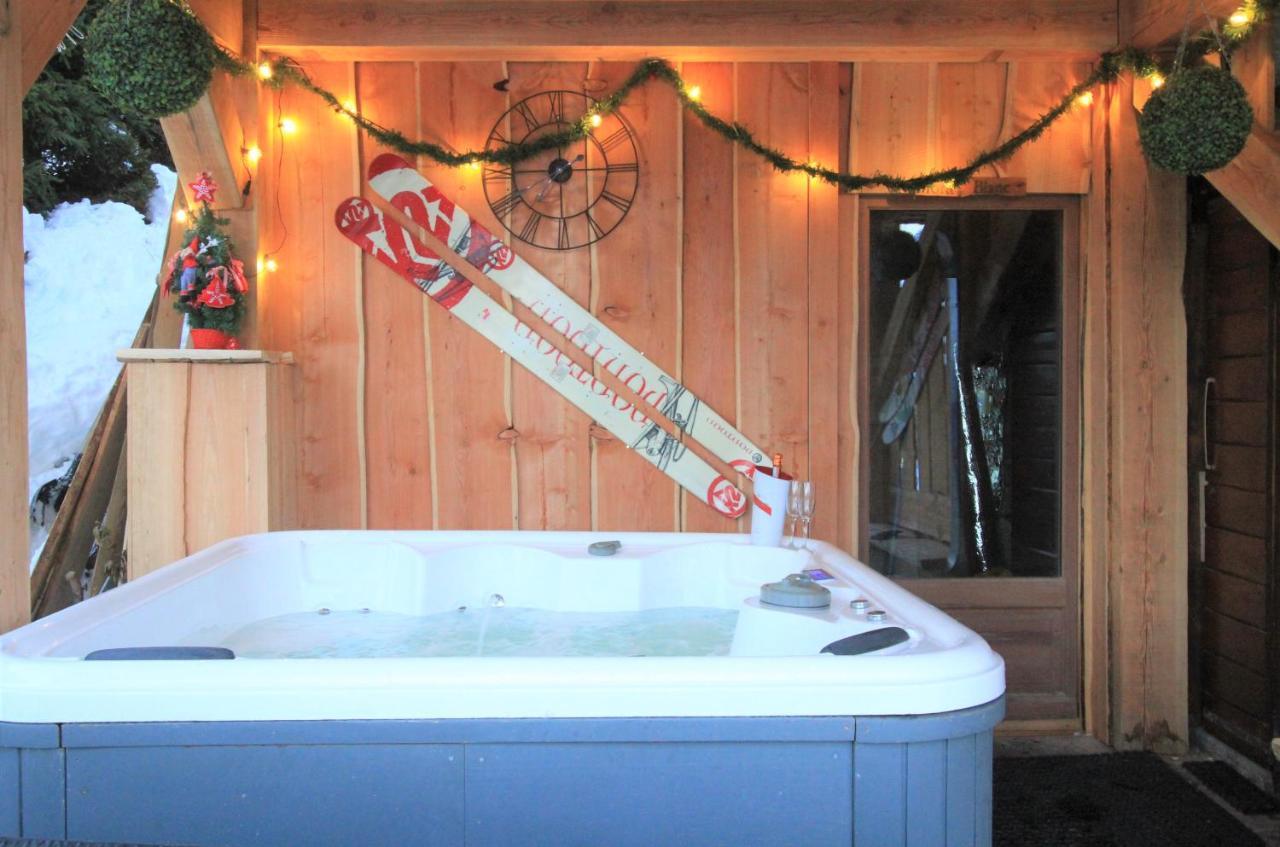 Chalet Miravidi, Montchavin-La Plagne, Jacuzzi & Sauna Exterior foto